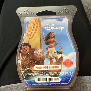 Moana: Spirit of Motunui Wax Bar